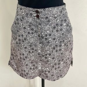 Lopez tennis & golf tennis skort   Black & white print 4